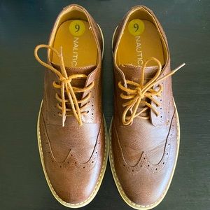 Nautical dress shoes. Brown dress shoes for casual wear